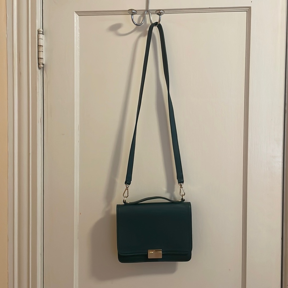 Excellent condition Forrest green hand bag from Anthropologie